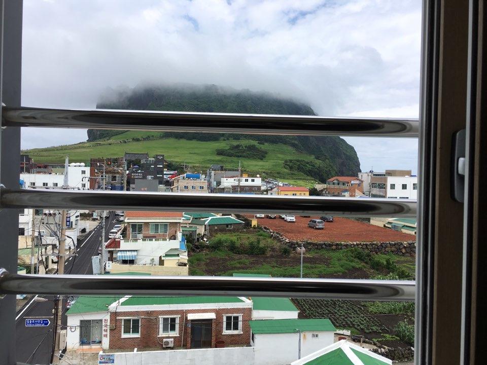 Seongsanpo Love Pension Согвіпо Екстер'єр фото